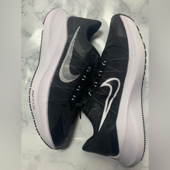 Nike Shoes Womens Nike Zoom Winflo 8 Running Shoes Poshmark